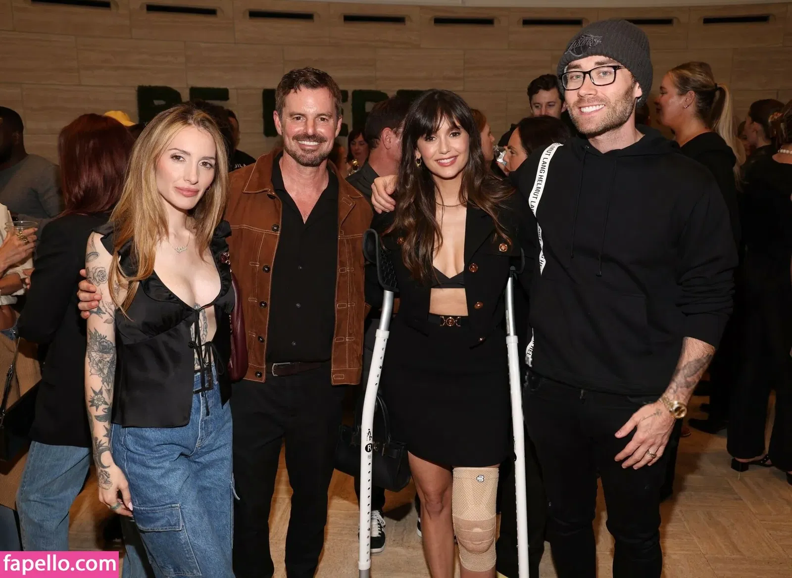 Nina Dobrev / nina Onlyfans Photo Gallery 