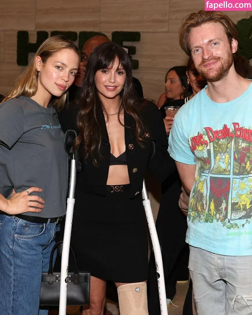 Nina Dobrev / nina Onlyfans Photo Gallery 