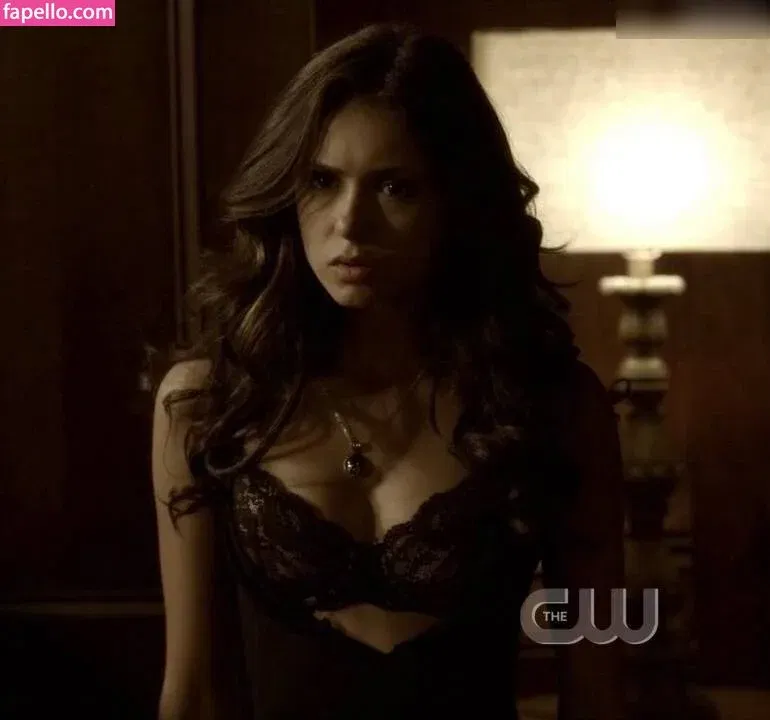 Nina Dobrev / nina Onlyfans Photo Gallery 