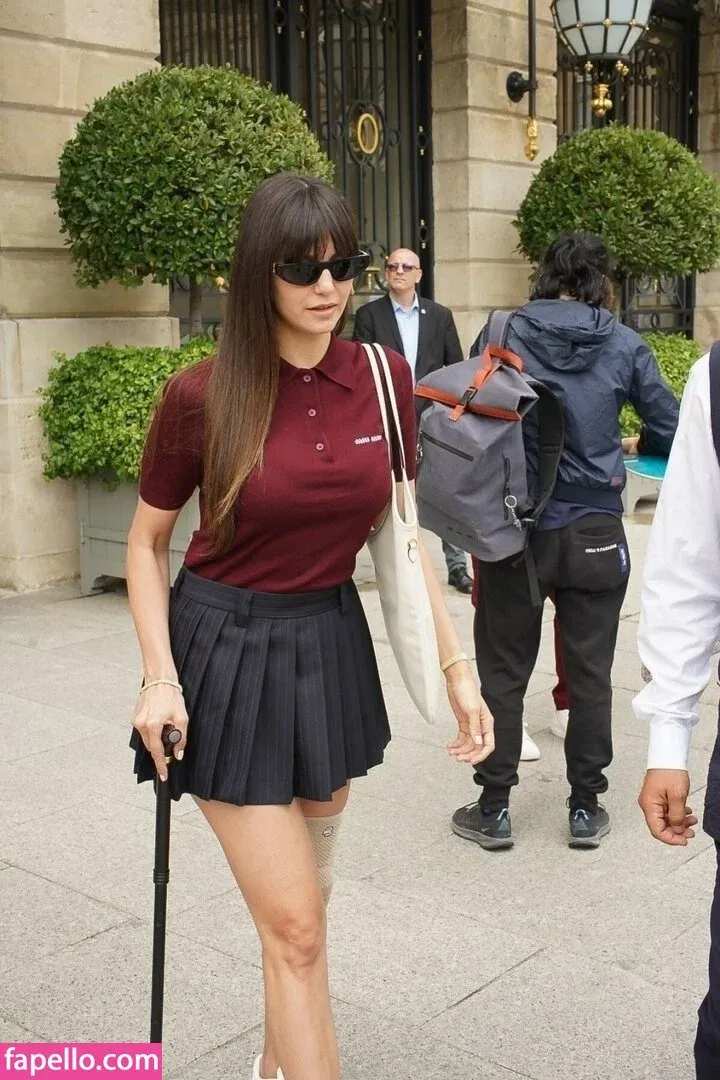 Nina Dobrev / nina Onlyfans Photo Gallery 