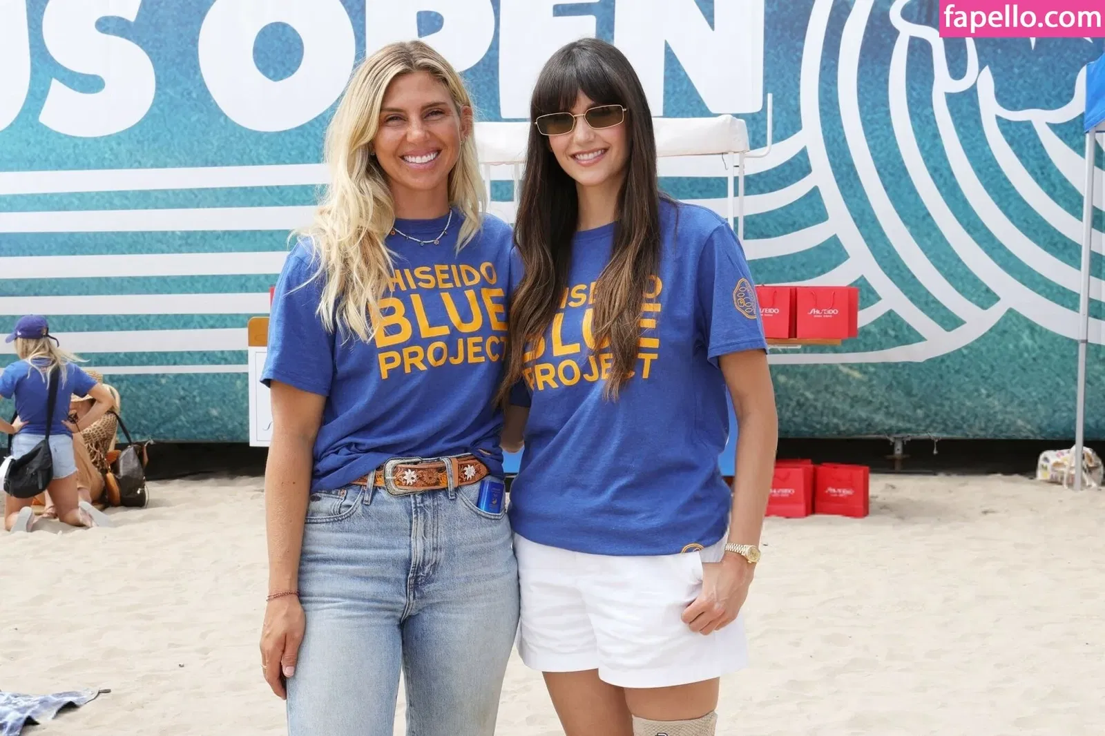 Nina Dobrev / nina Onlyfans Photo Gallery 