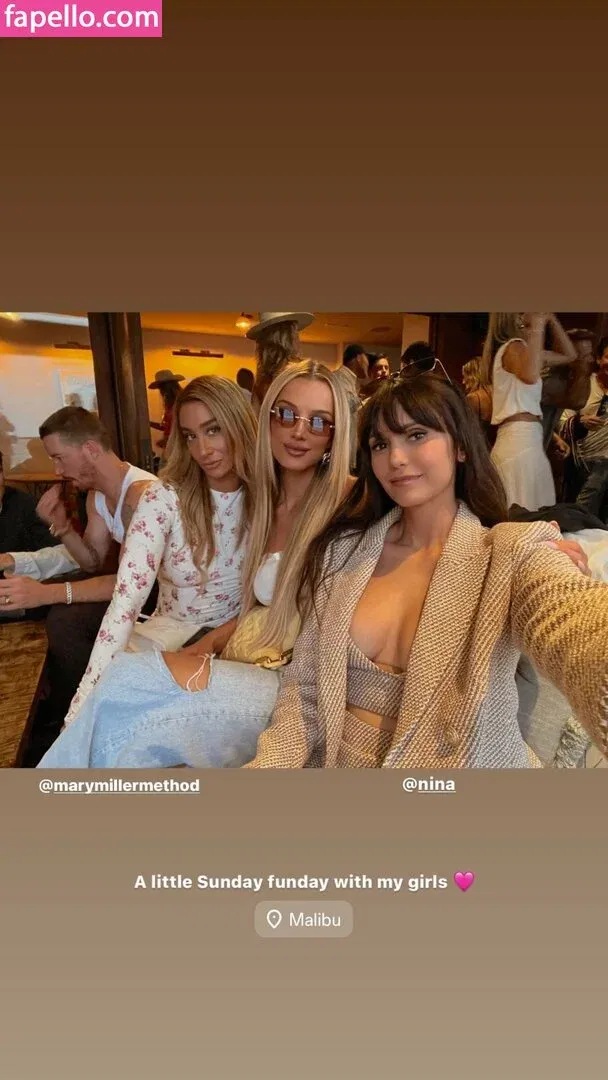 Nina Dobrev / nina Onlyfans Photo Gallery 