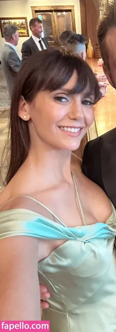 Nina Dobrev / nina Onlyfans Photo Gallery 