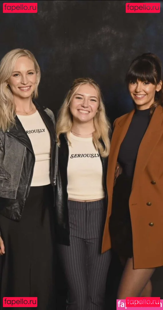 Nina Dobrev / nina Onlyfans Photo Gallery 