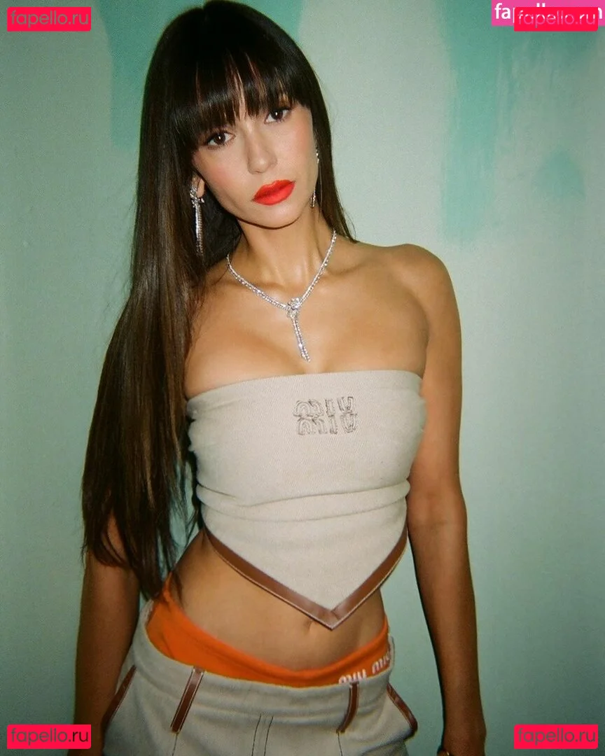 Nina Dobrev / nina Onlyfans Photo Gallery 