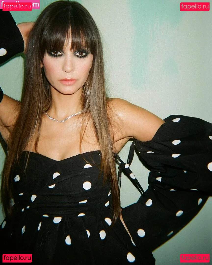 Nina Dobrev / nina Onlyfans Photo Gallery 