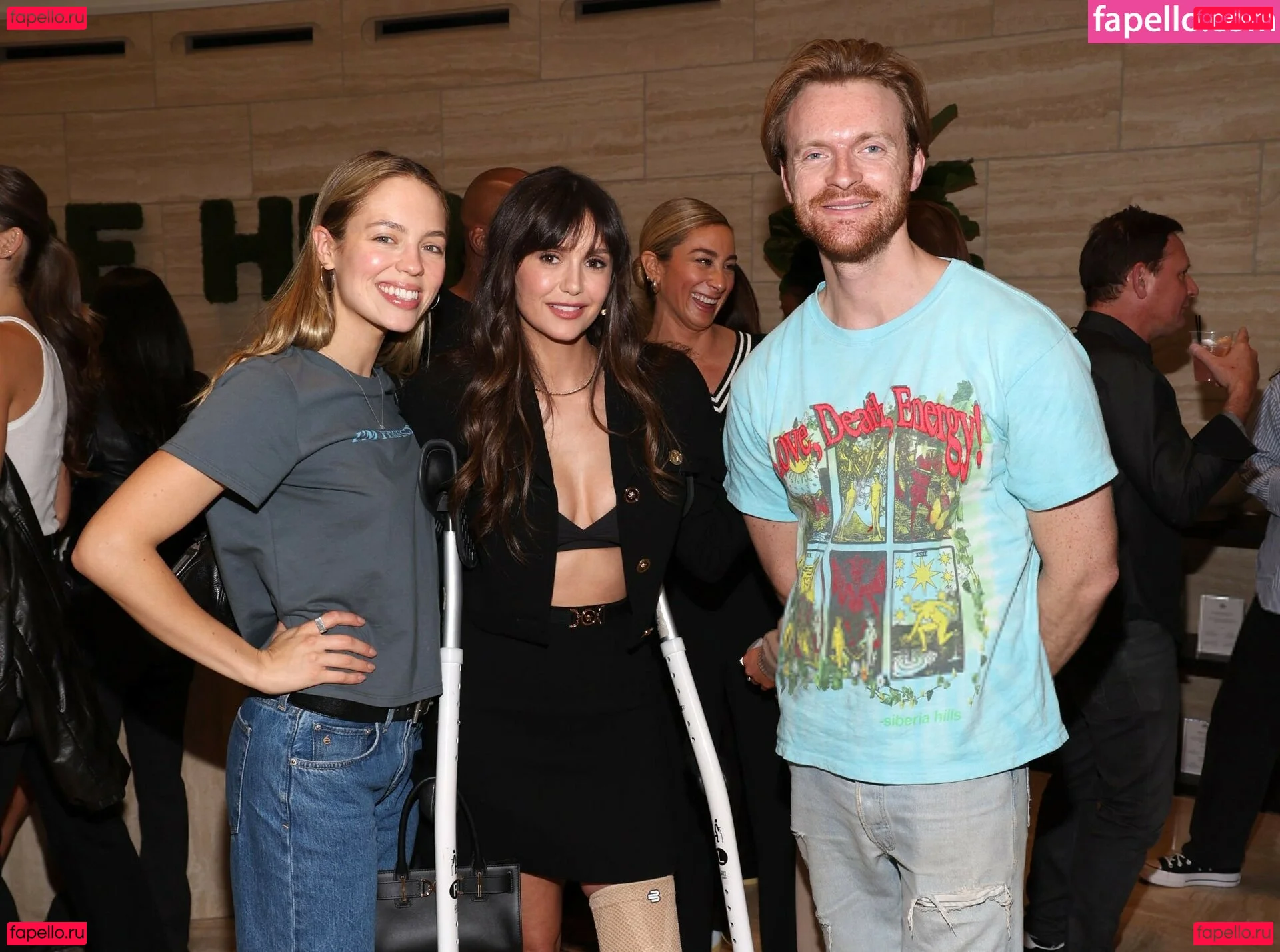 Nina Dobrev / nina Onlyfans Photo Gallery 