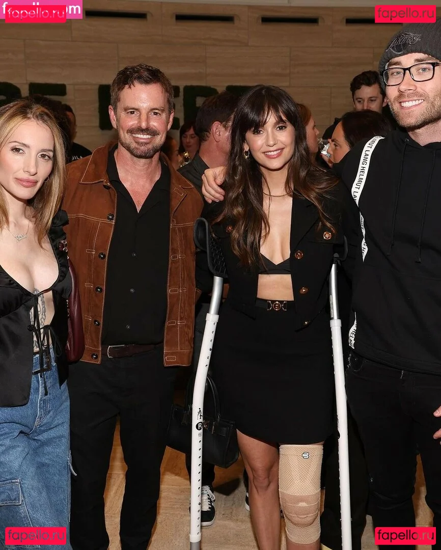 Nina Dobrev / nina Onlyfans Photo Gallery 