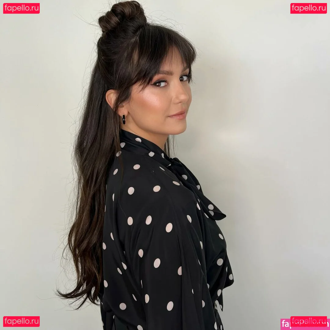 Nina Dobrev / nina Onlyfans Photo Gallery 