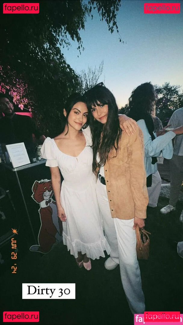 Nina Dobrev / nina Onlyfans Photo Gallery 