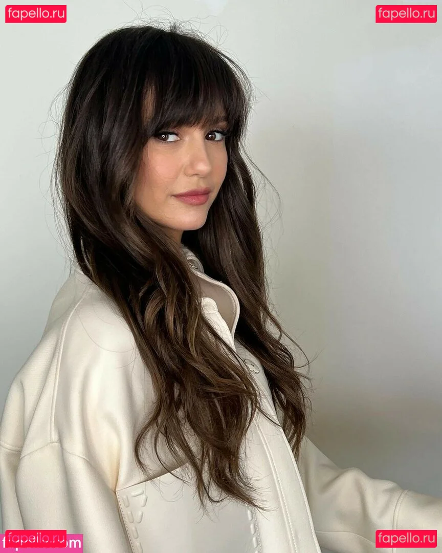 Nina Dobrev / nina Onlyfans Photo Gallery 