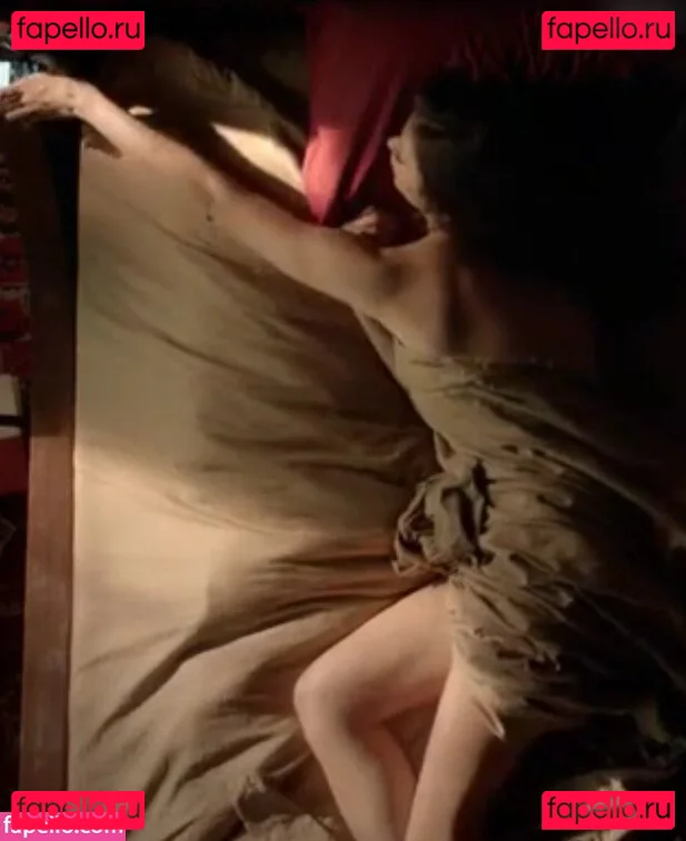 Nina Dobrev / nina Onlyfans Photo Gallery 