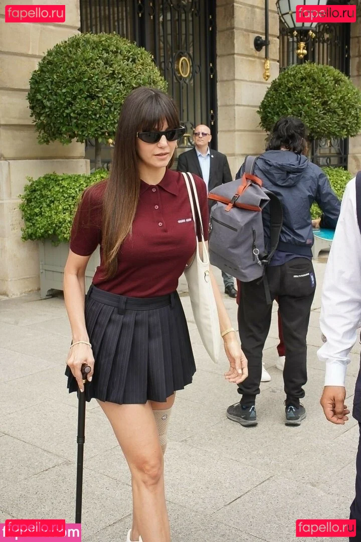 Nina Dobrev / nina Onlyfans Photo Gallery 