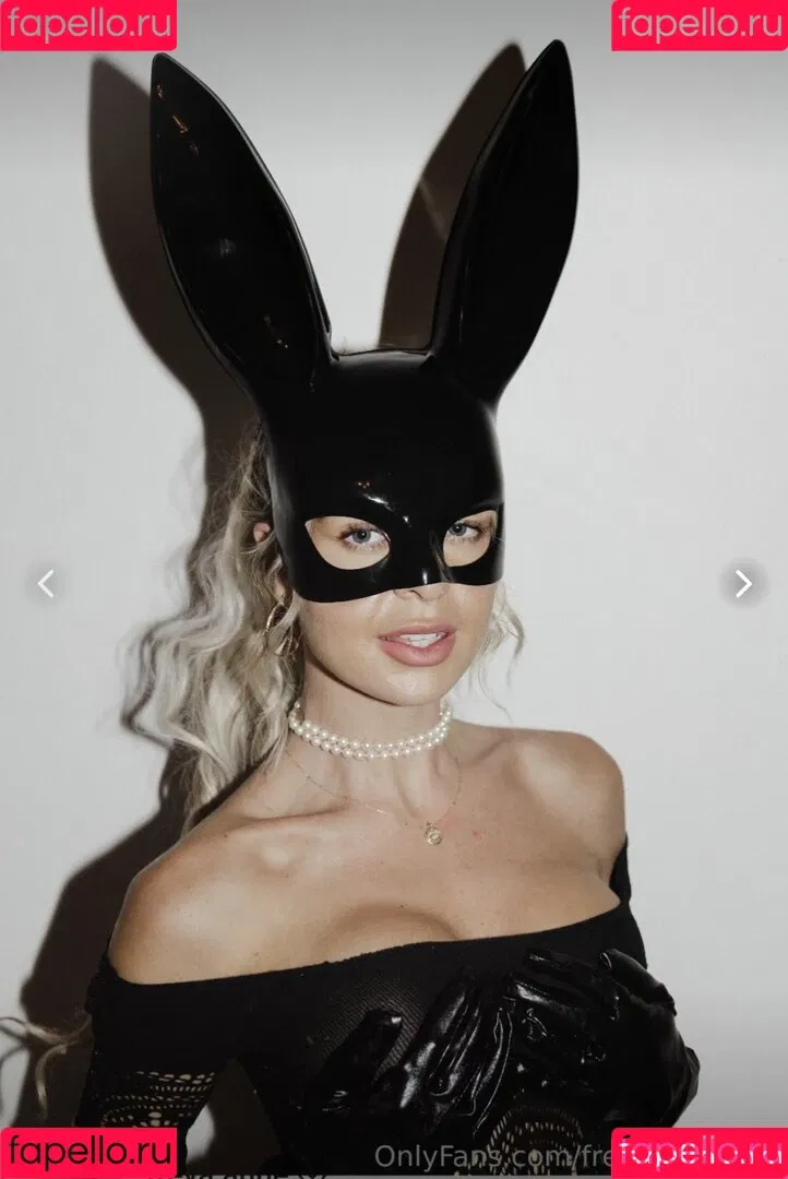 Rachel Anne Rayy / rayyso_ Onlyfans Photo Gallery 