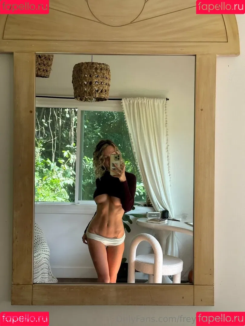Rachel Anne Rayy / rayyso_ Onlyfans Photo Gallery 