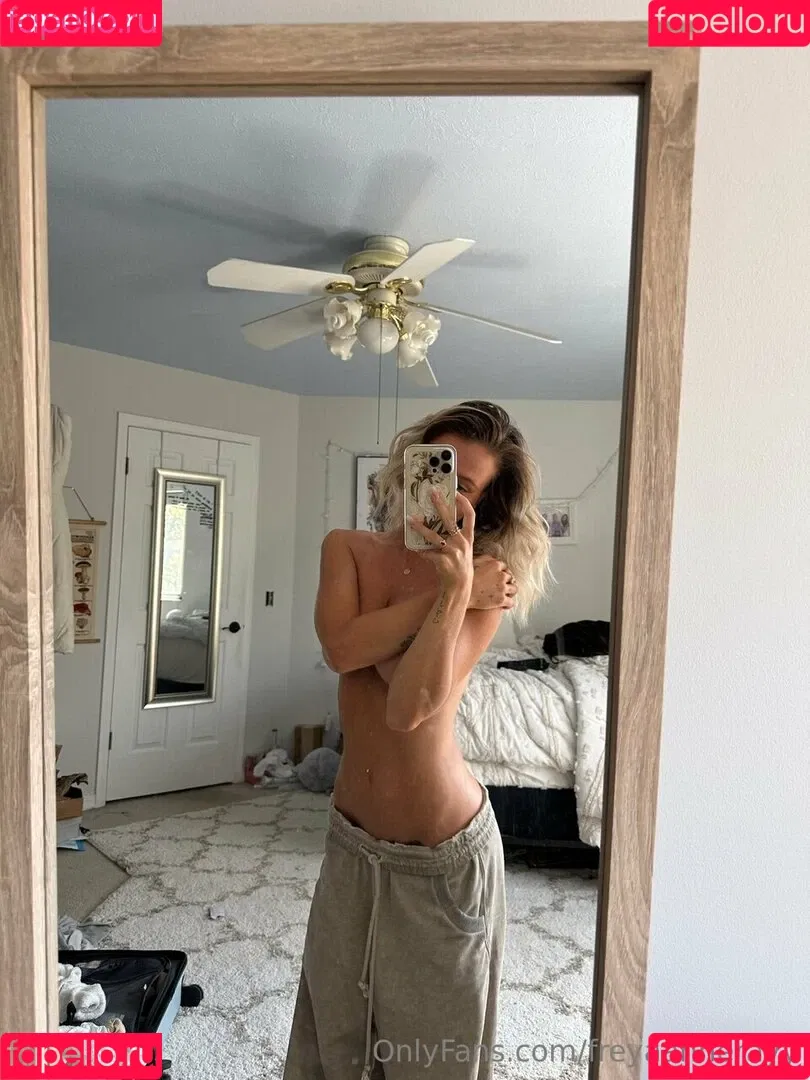 Rachel Anne Rayy / rayyso_ Onlyfans Photo Gallery 