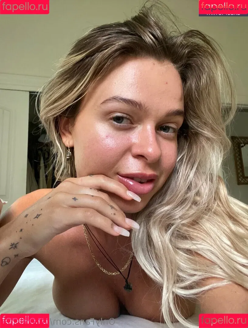 Rachel Anne Rayy / rayyso_ Onlyfans Photo Gallery 