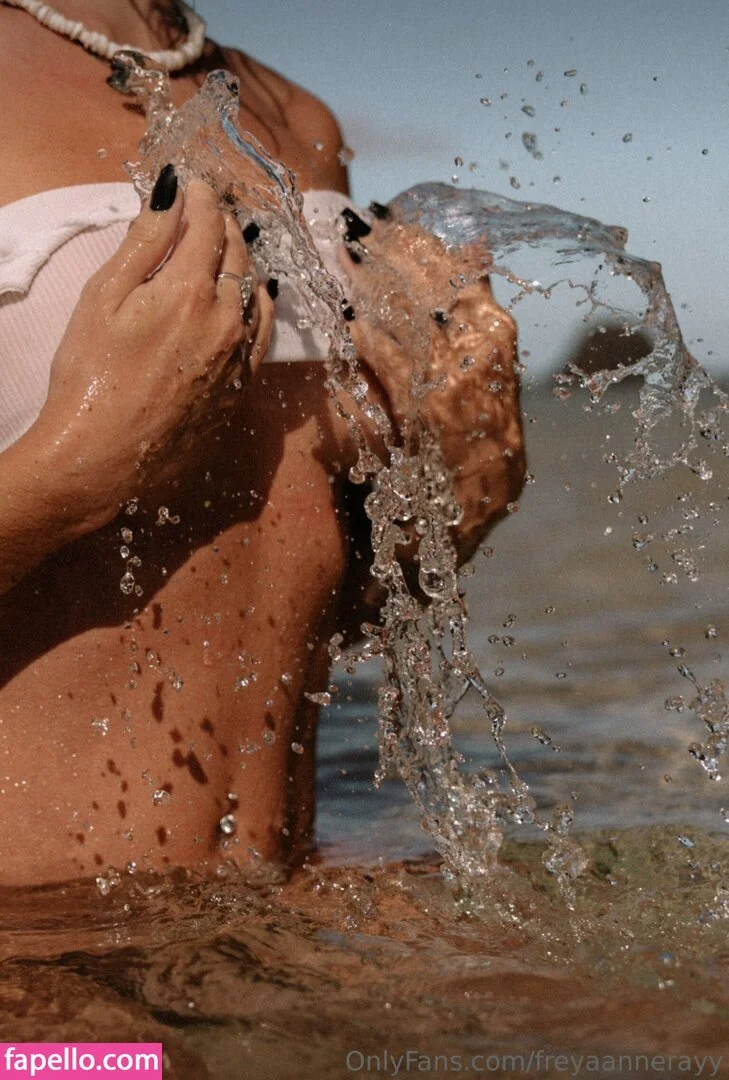 Rachel Anne Rayy / rayyso_ Onlyfans Photo Gallery 