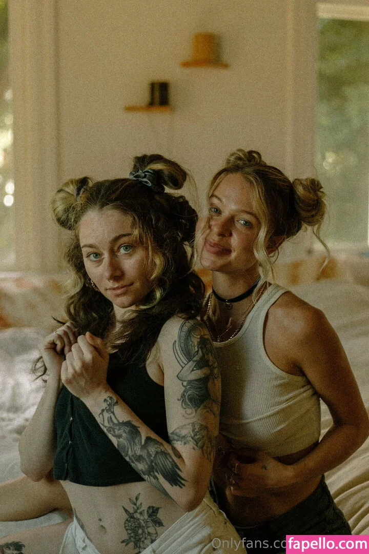 Rachel Anne Rayy / rayyso_ Onlyfans Photo Gallery 