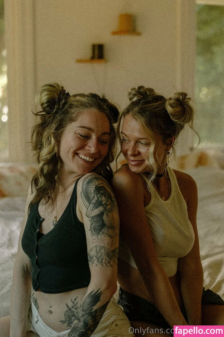 Rachel Anne Rayy / rayyso_ Onlyfans Photo Gallery 