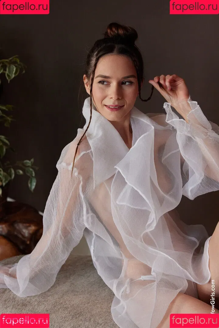 Leona Mia / proserpina_13 Onlyfans Photo Gallery 