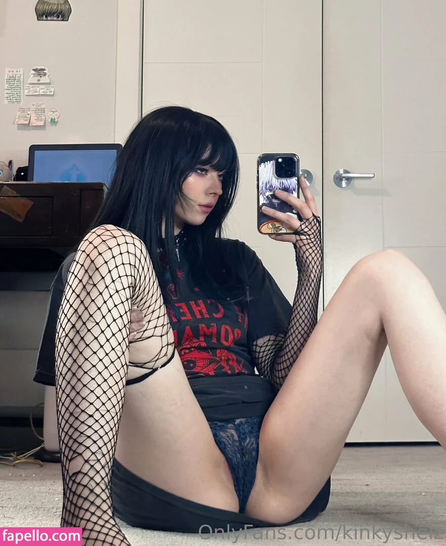 Ramenshelz / kinkyshelz Onlyfans Photo Gallery 