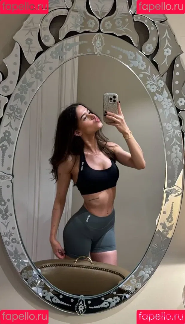 Léa Elui / leaelui Onlyfans Photo Gallery 