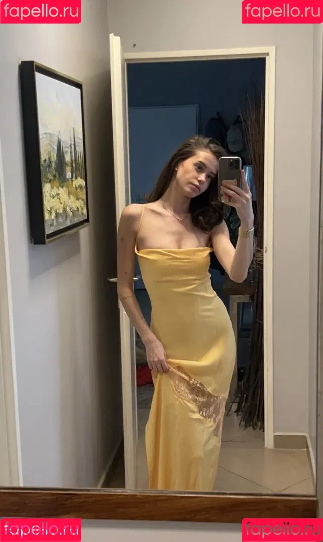 Léa Elui / leaelui Onlyfans Photo Gallery 