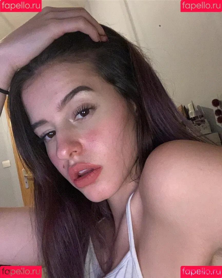 Léa Elui / leaelui Onlyfans Photo Gallery 
