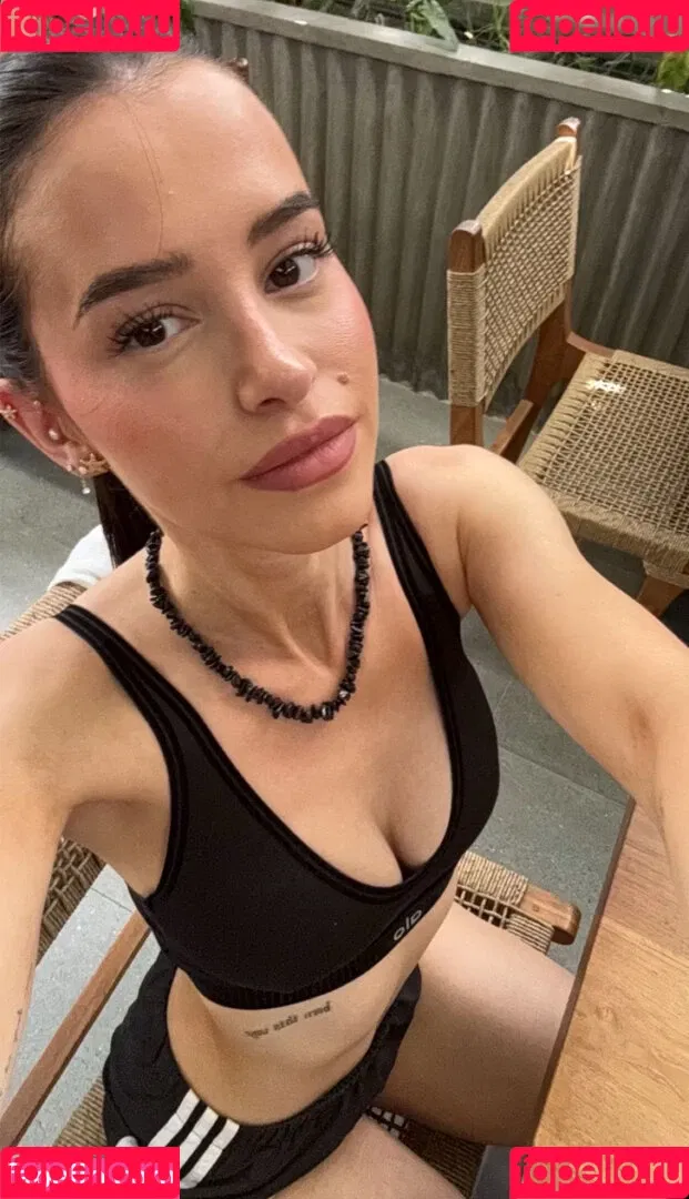 Léa Elui / leaelui Onlyfans Photo Gallery 