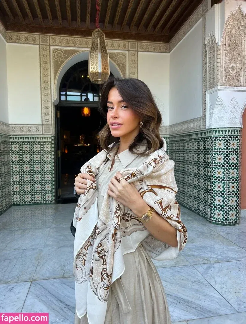 Léa Elui / leaelui Onlyfans Photo Gallery 