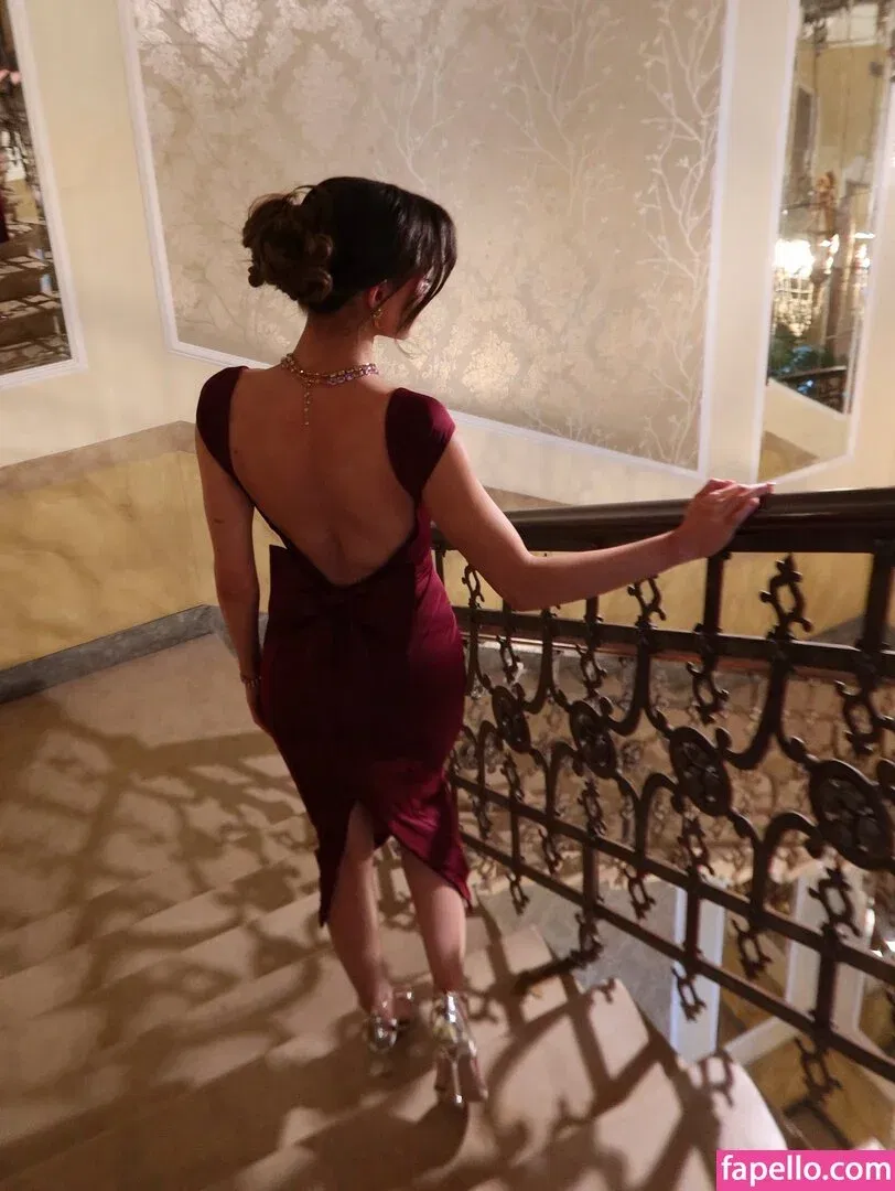 Léa Elui / leaelui Onlyfans Photo Gallery 