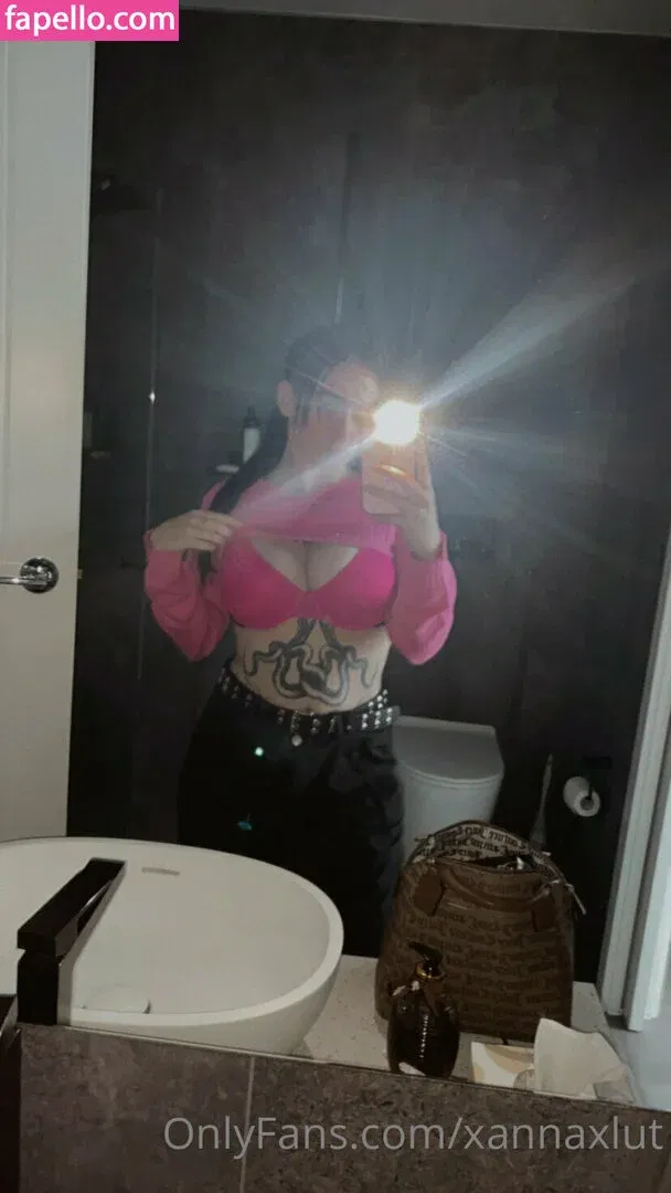 shanutxo / xannaxlut Onlyfans Photo Gallery 