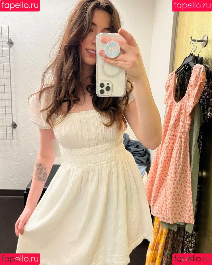 Breebunn / bunnbree Onlyfans Photo Gallery 