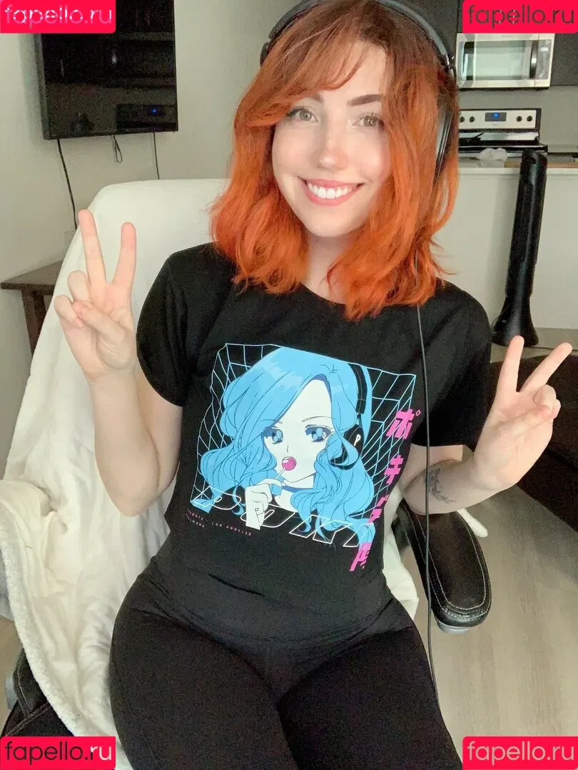Breebunn / bunnbree Onlyfans Photo Gallery 