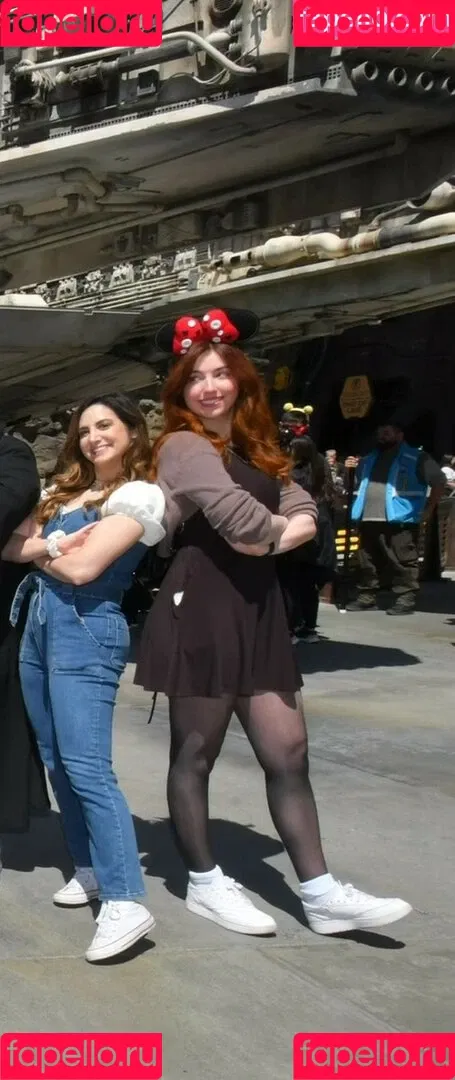 Breebunn / bunnbree Onlyfans Photo Gallery 