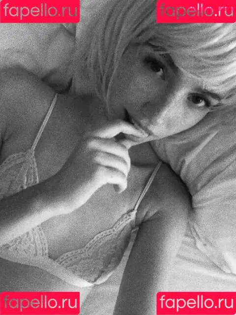Breebunn / bunnbree Onlyfans Photo Gallery 