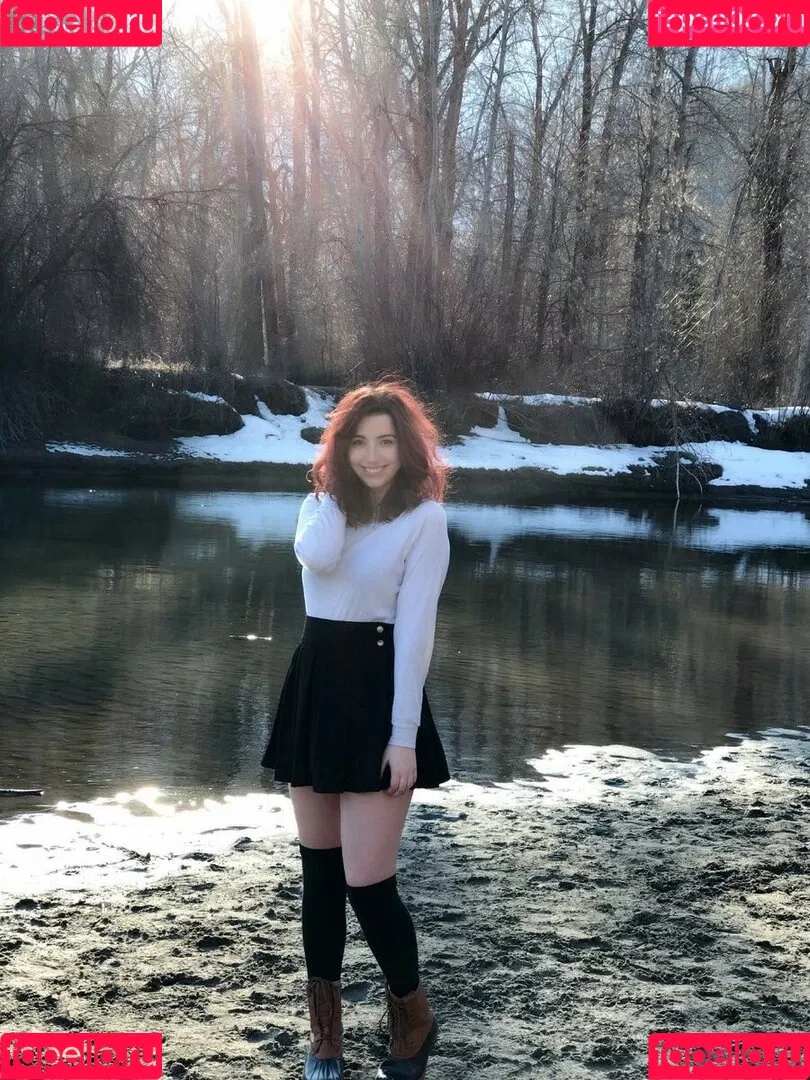 Breebunn / bunnbree Onlyfans Photo Gallery 