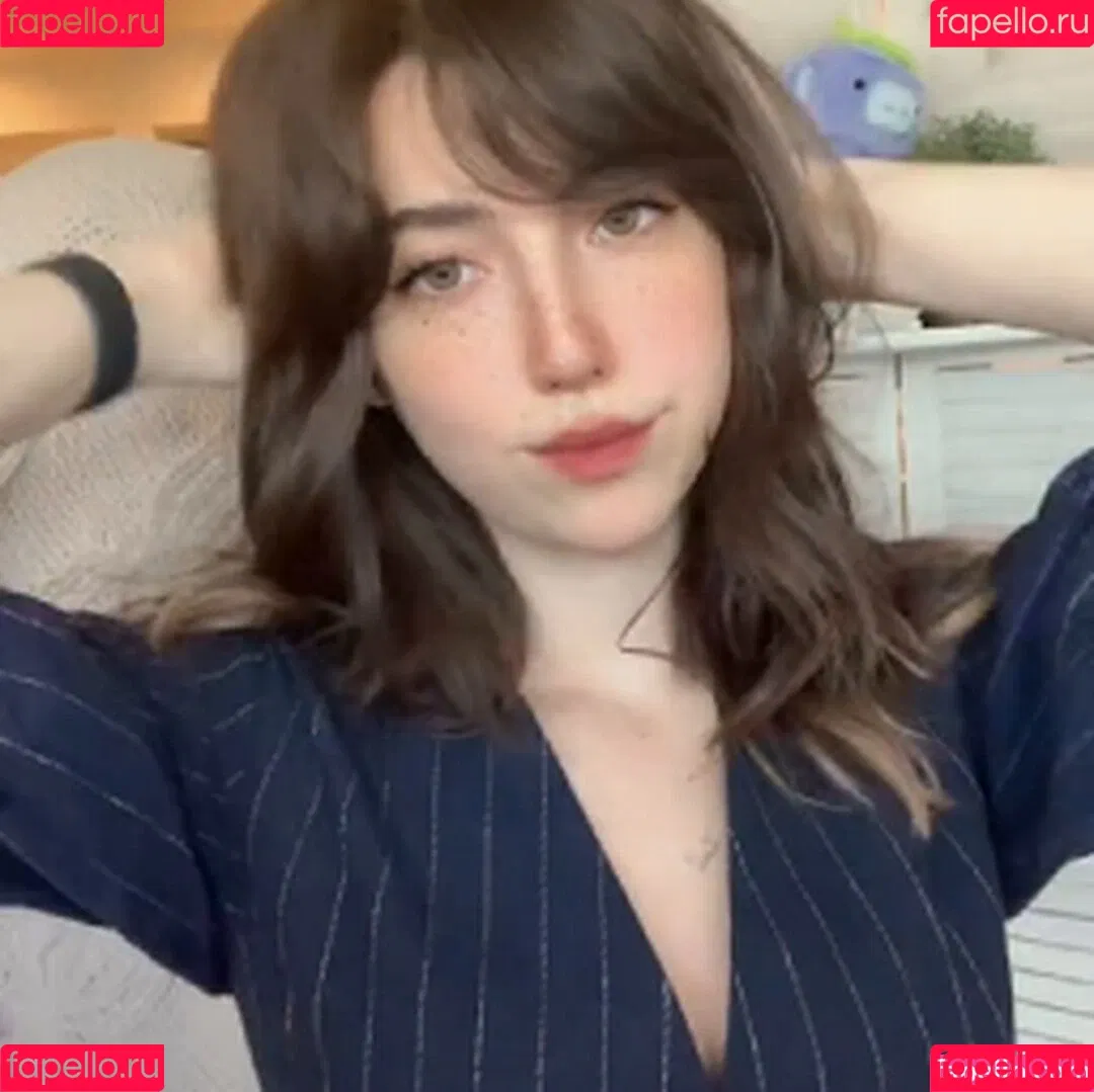 Breebunn / bunnbree Onlyfans Photo Gallery 