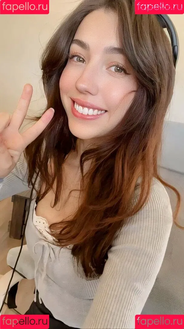 Breebunn / bunnbree Onlyfans Photo Gallery 