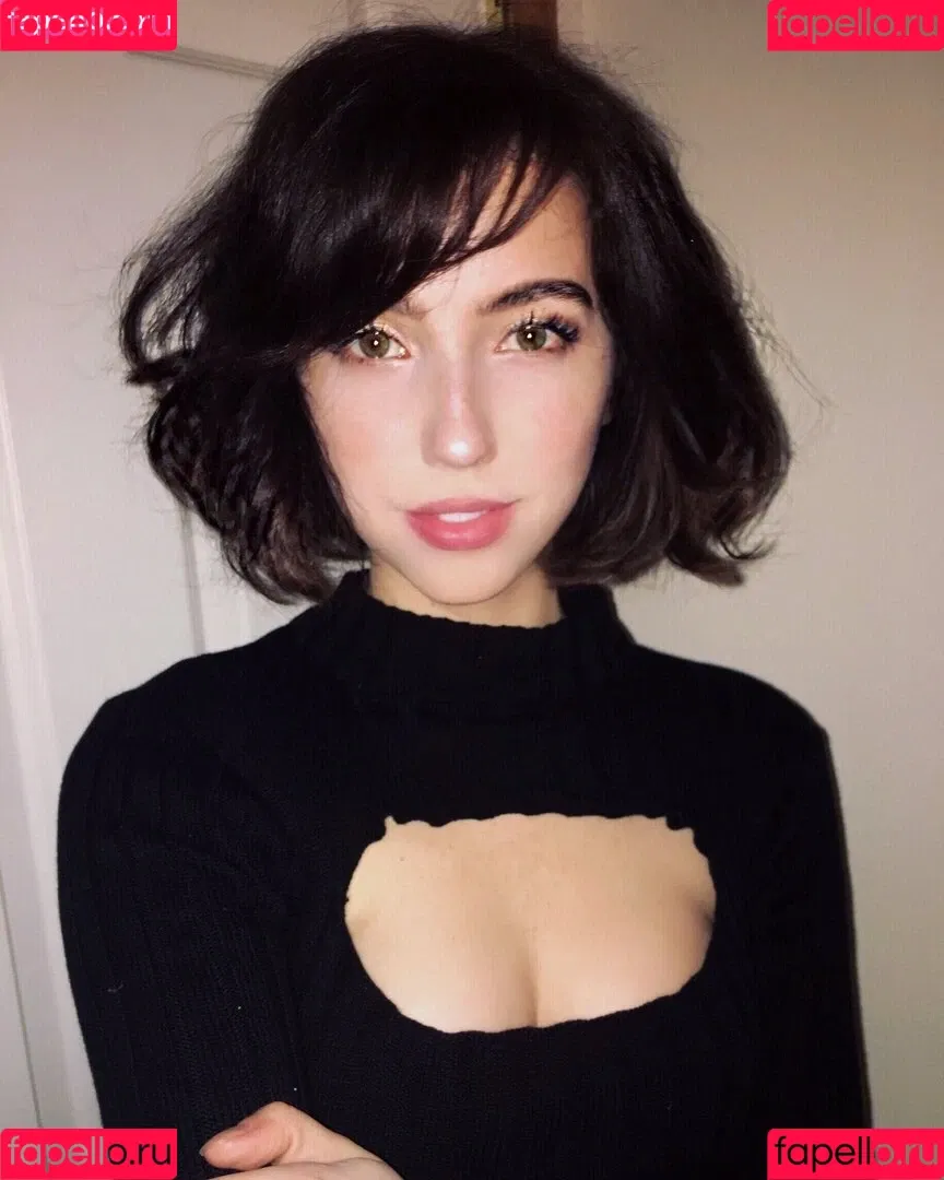 Breebunn / bunnbree Onlyfans Photo Gallery 