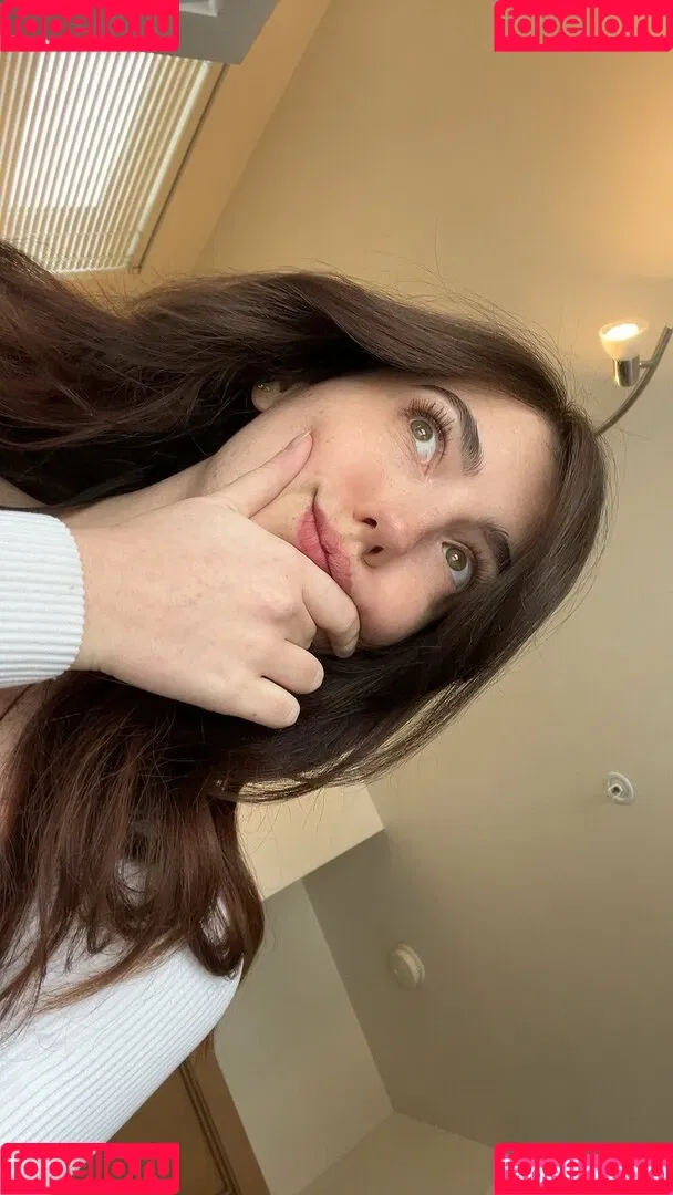 Breebunn / bunnbree Onlyfans Photo Gallery 