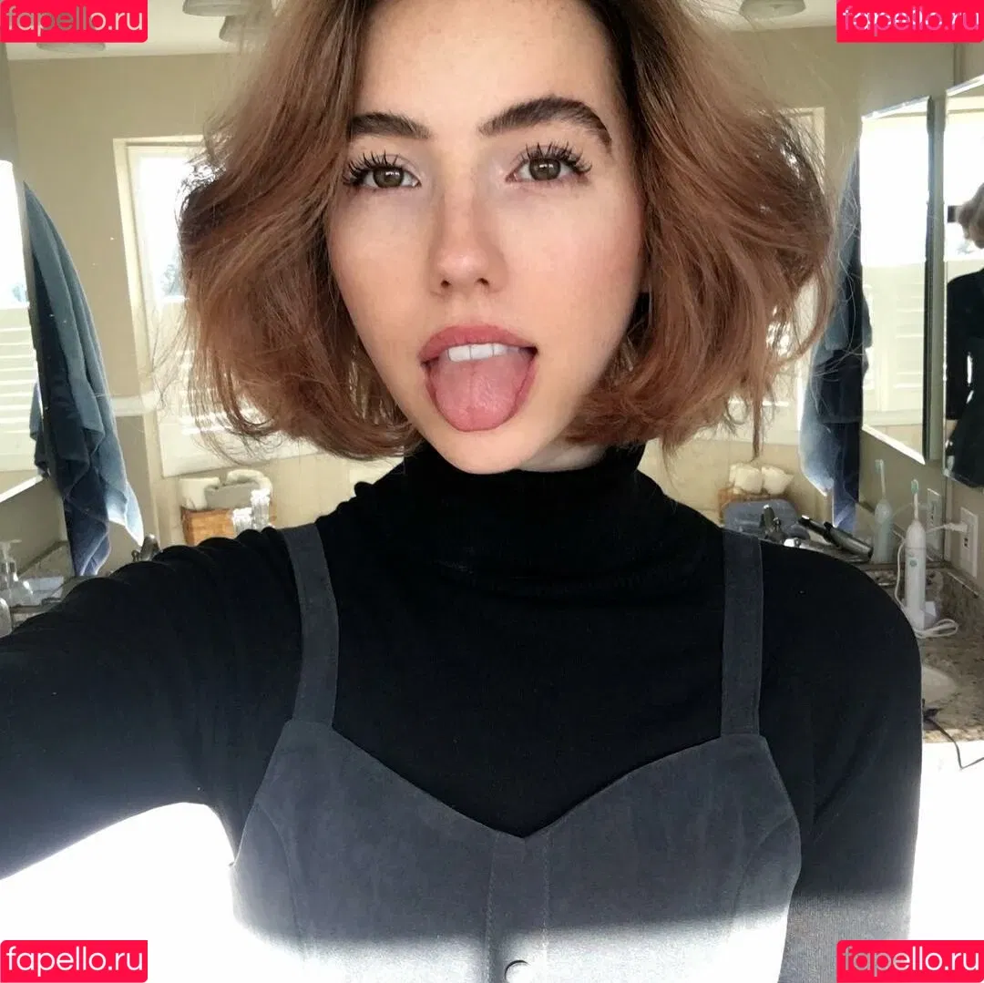 Breebunn / bunnbree Onlyfans Photo Gallery 