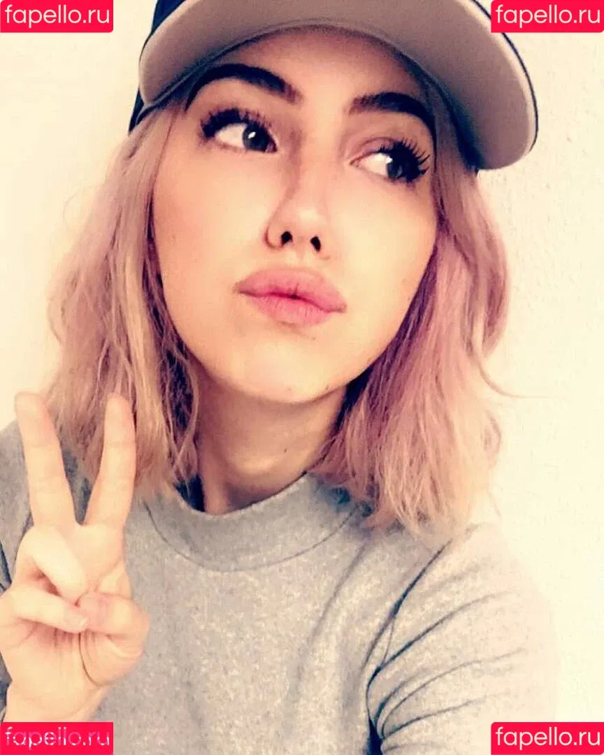 Breebunn / bunnbree Onlyfans Photo Gallery 