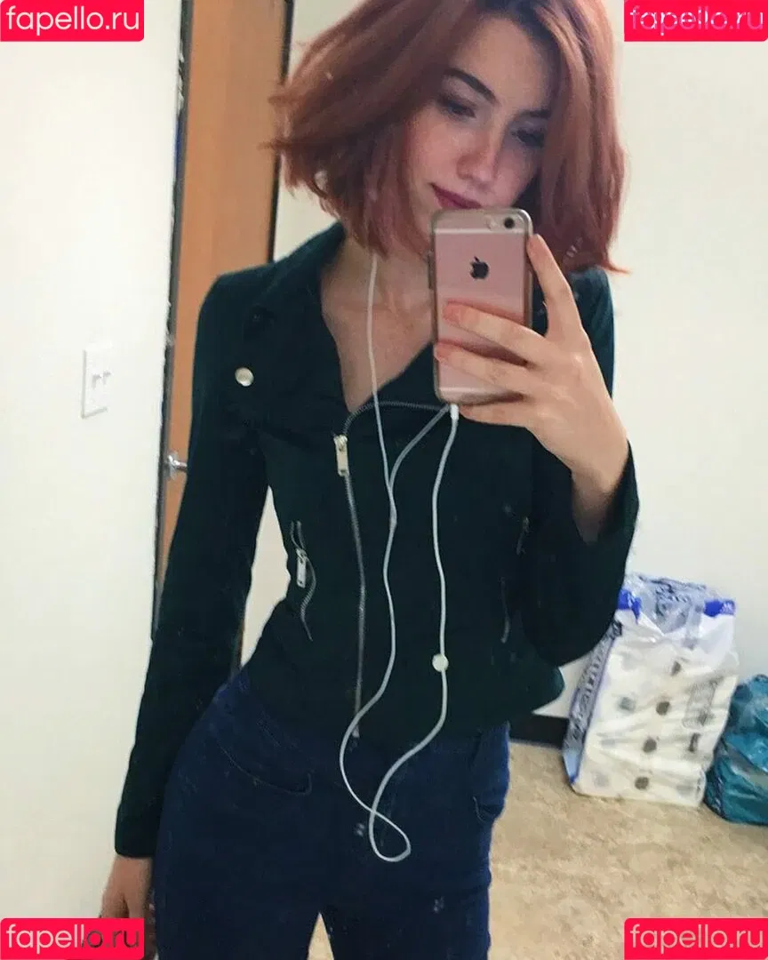 Breebunn / bunnbree Onlyfans Photo Gallery 