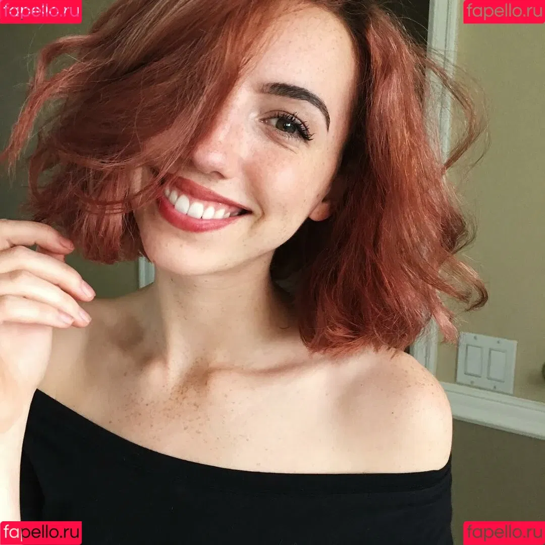 Breebunn / bunnbree Onlyfans Photo Gallery 