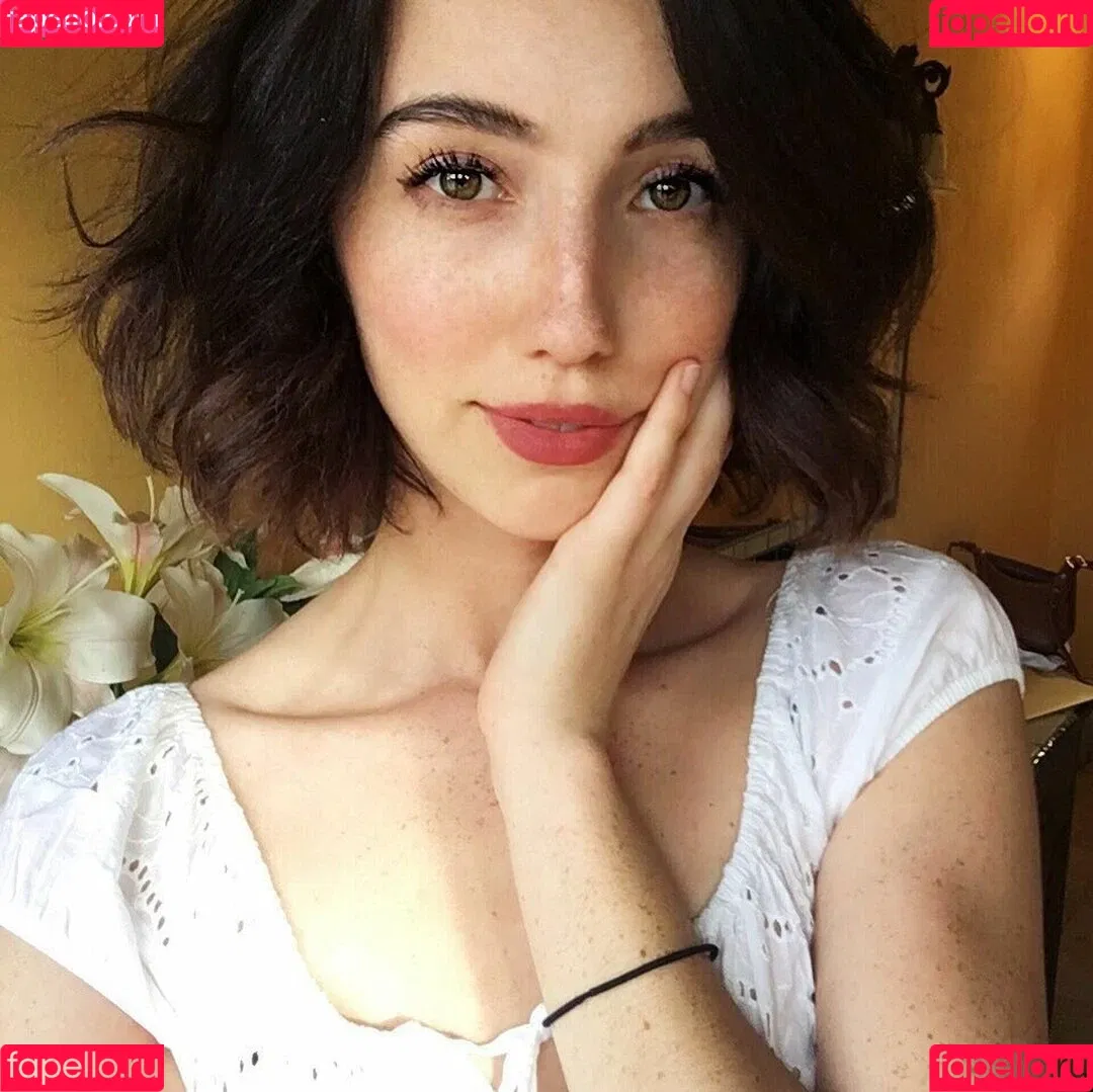 Breebunn / bunnbree Onlyfans Photo Gallery 