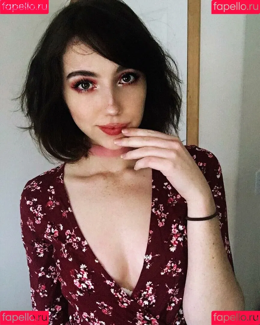 Breebunn / bunnbree Onlyfans Photo Gallery 