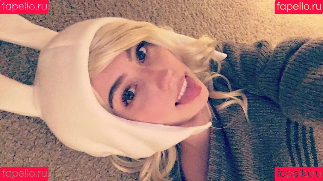Breebunn / bunnbree Onlyfans Photo Gallery 
