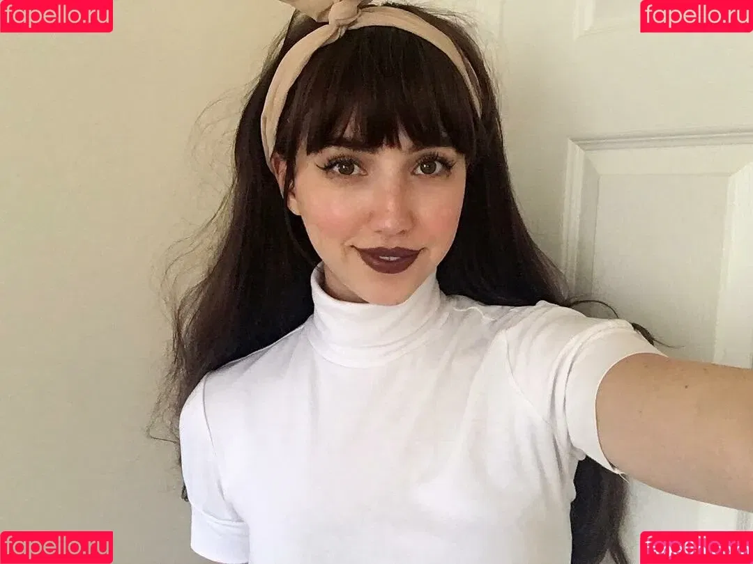 Breebunn / bunnbree Onlyfans Photo Gallery 
